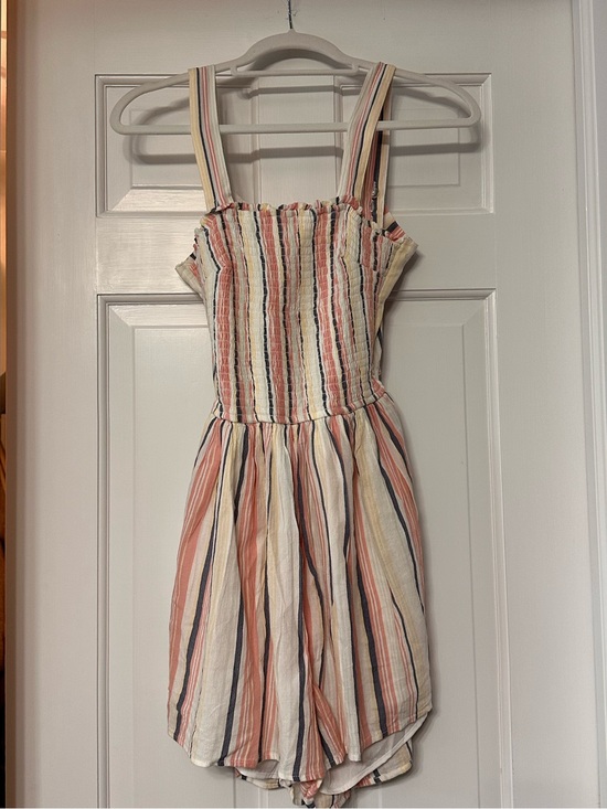 Hollister Pants - NWT Hollister Striped Smocked Romper with Open Back Size XS